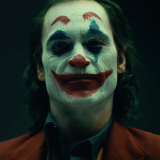 Illustration for article titled Okay fine, here’s Joaquin Phoenix in Joker makeup